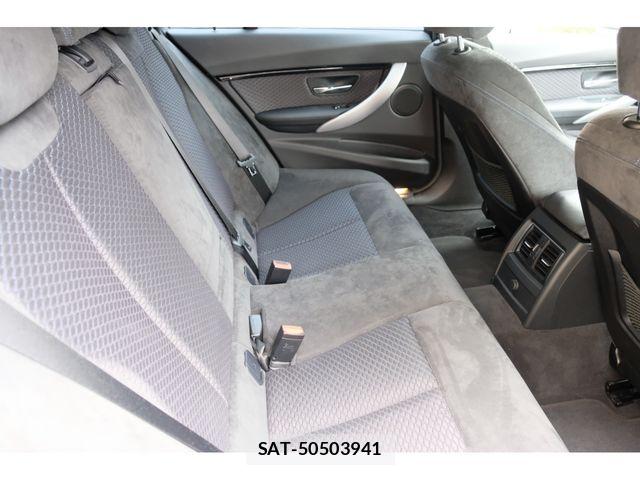 Bmw 3 SERIES 2017-03 8848337-11