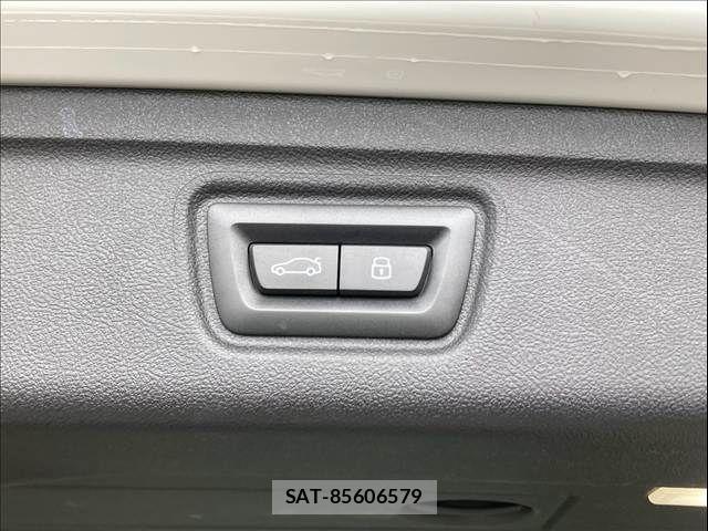 Bmw 3 SERIES 2023-11 8870513-9