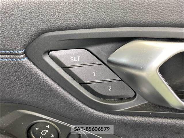 Bmw 3 SERIES 2023-11 8870513-8