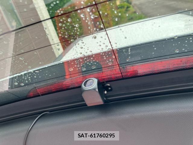 Bmw 3 SERIES 2019-02 8878858-24