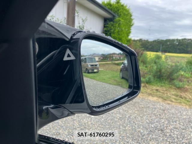 Bmw 3 SERIES 2019-02 8878858-25