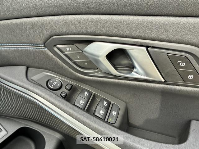 Bmw 3 SERIES 2026-02 8878852-21