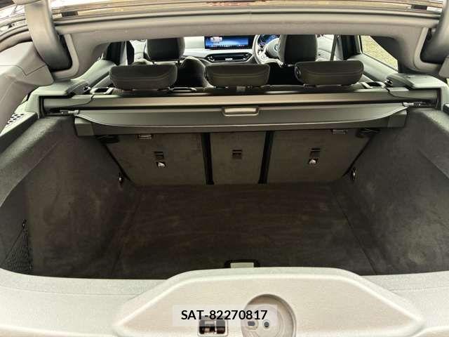Bmw 3 SERIES 2025-11 8878854-6