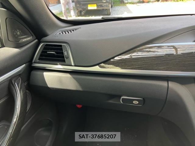 Bmw 4 SERIES 2018-06 6007409-24