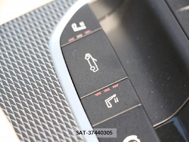 Bmw 4 SERIES 2021-09 7453175-13