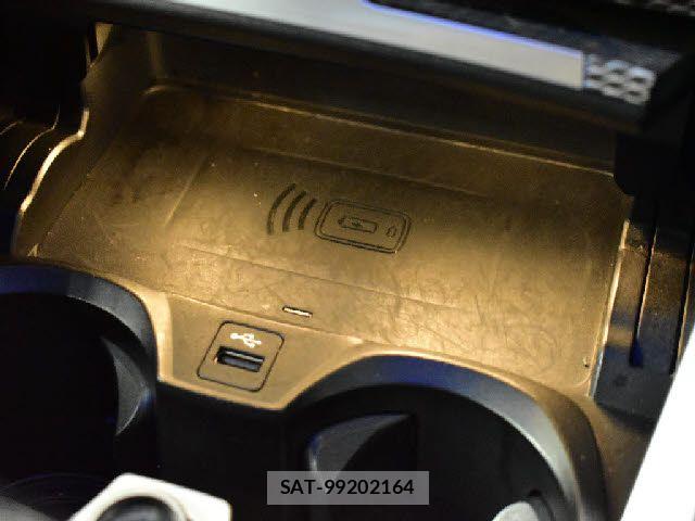 Bmw 4 SERIES 2021-06 8098220-16
