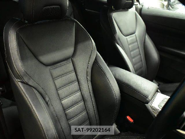 Bmw 4 SERIES 2021-06 8098220-21