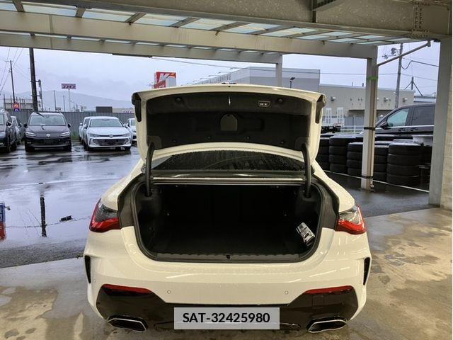 Bmw 4 SERIES 2021-06 7721361-13