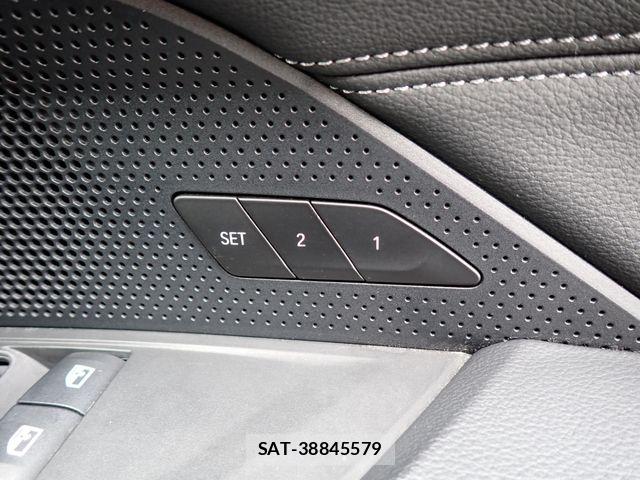 Bmw 4 SERIES 2021-03 7875509-25