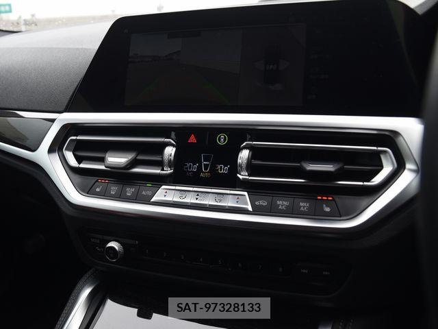 Bmw 4 SERIES 2021-05 8098225-16
