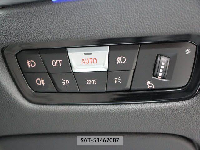 Bmw 4 SERIES 2021-09 8828029-17