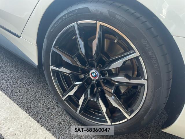 Bmw 4 SERIES 2023-03 1267368-7