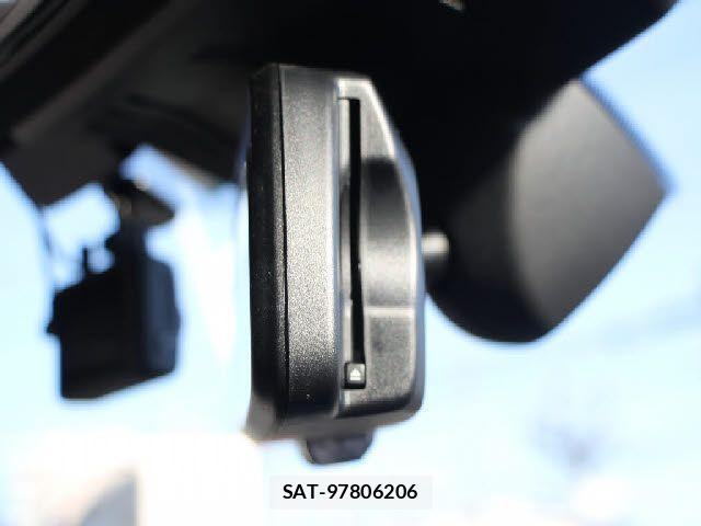 Bmw 4 SERIES 2023-03 2317879-19