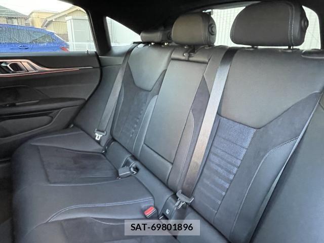 Bmw 4 SERIES 2023-04 2660673-11