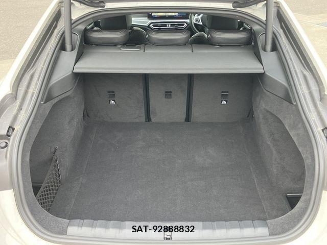 Bmw 4 SERIES 2024-06 3355791-11