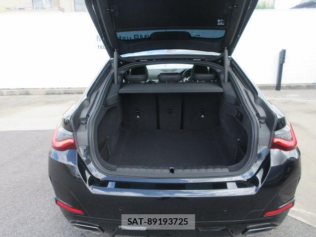 Bmw 4 SERIES 2023-03 8034583-5