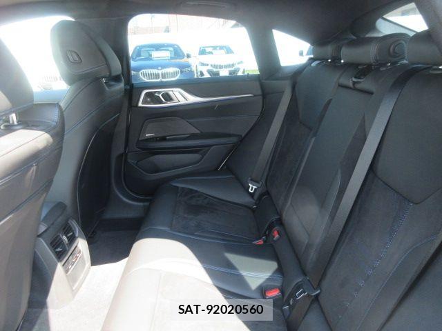 Bmw 4 SERIES 2022-04 8561270-9
