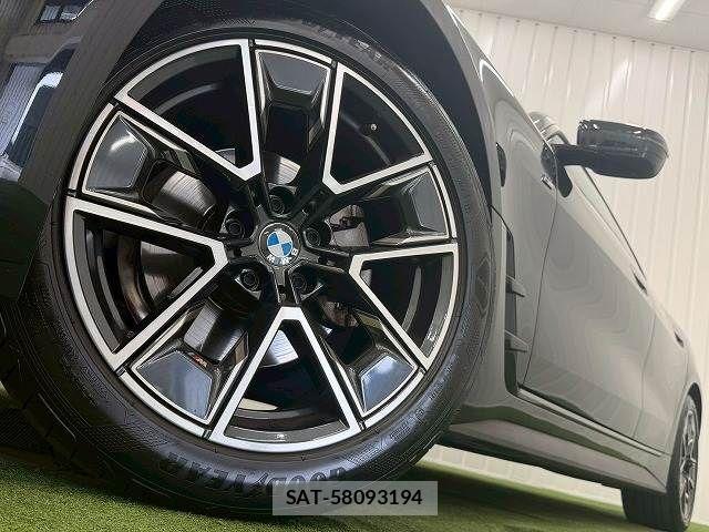 Bmw 4 SERIES 2024-06 8625984-18