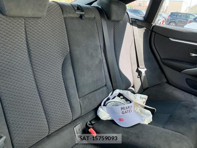 Bmw 4 SERIES 2019-06 8665856-12