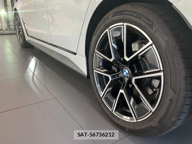 Bmw 4 SERIES 2025-12 8878861-9
