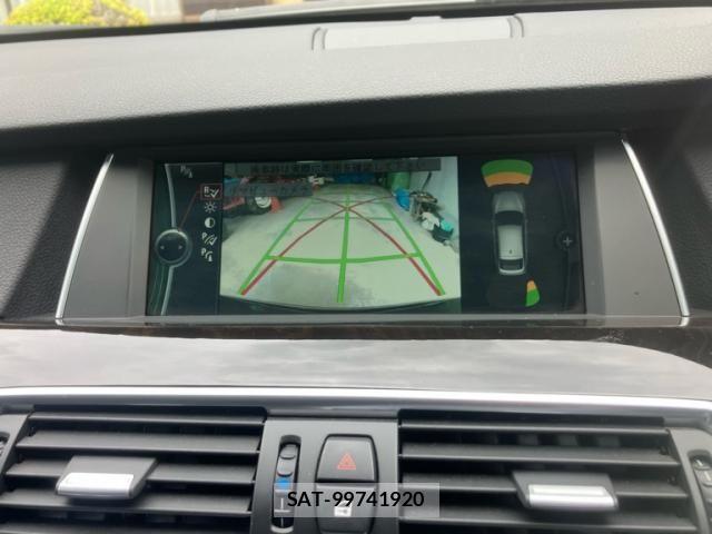 Bmw 5 SERIES 2010-03 7782938-10