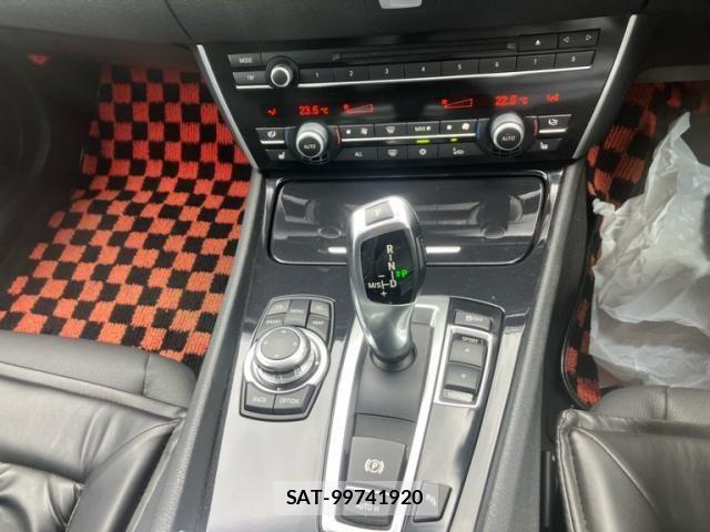 Bmw 5 SERIES 2010-03 7782938-14