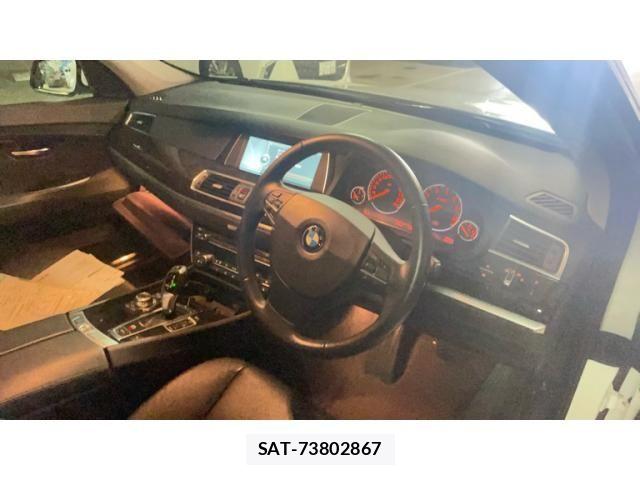 Bmw 5 SERIES 2011-01 8335063-15