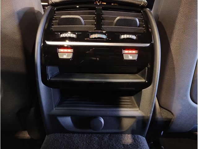 Bmw 5 SERIES 2017-06 482358-26