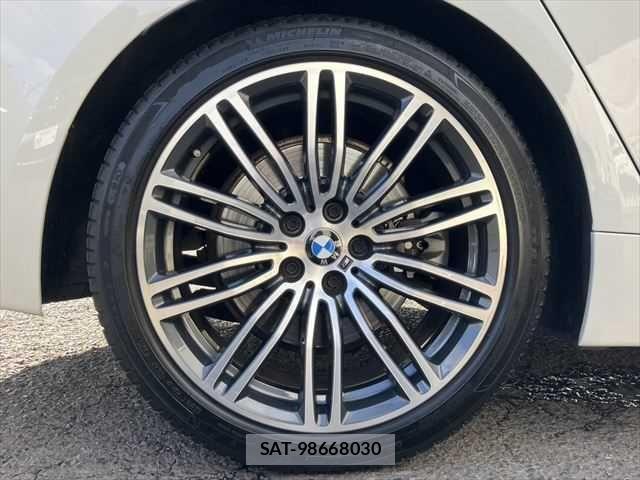Bmw 5 SERIES 2018-10 607399-27