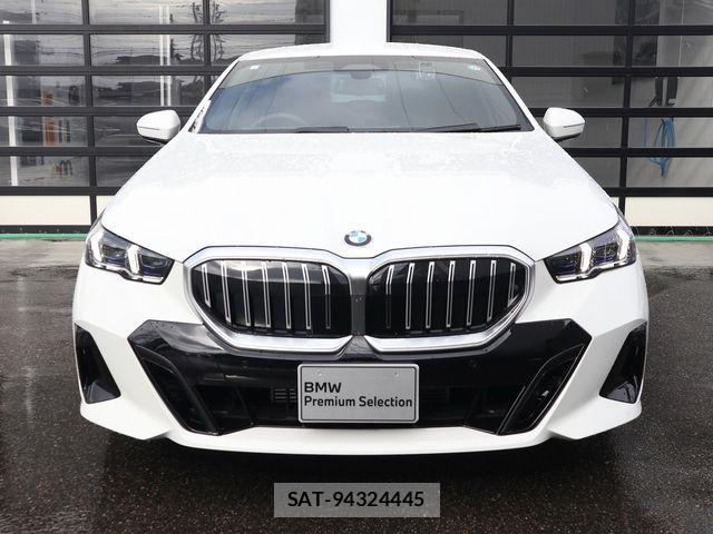Bmw 5 SERIES 2024-04 637526-2