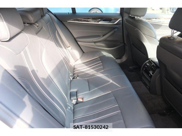 Bmw 5 SERIES 2022-03 637521-11