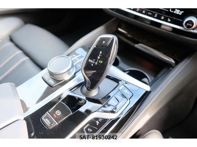 Bmw 5 SERIES 2022-03 637521-17