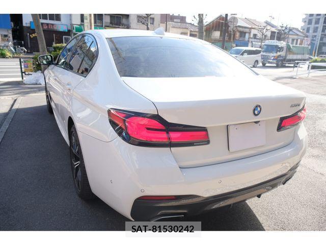 Bmw 5 SERIES 2022-03 637521-2