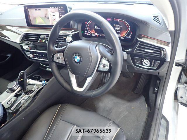 Bmw 5 SERIES 2021-02 647549-1