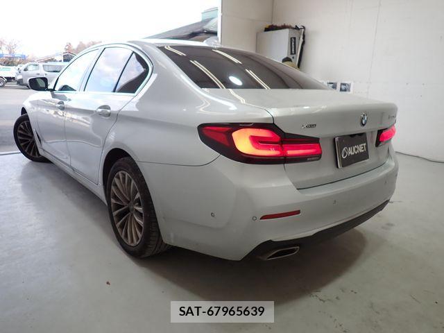 Bmw 5 SERIES 2021-02 647549-2