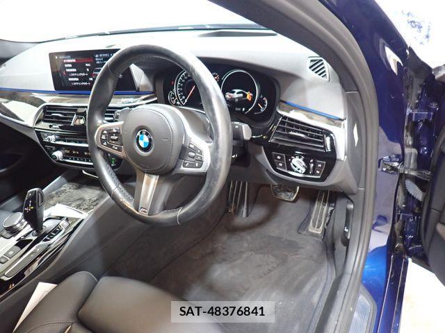 Bmw 5 SERIES 2017-01 1014191-1