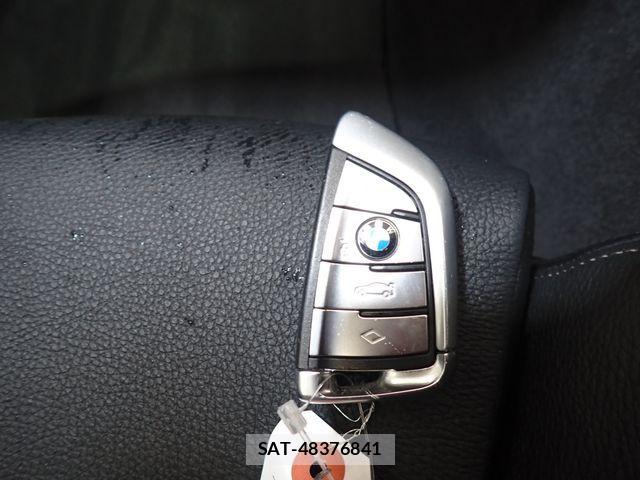 Bmw 5 SERIES 2017-01 1014191-26