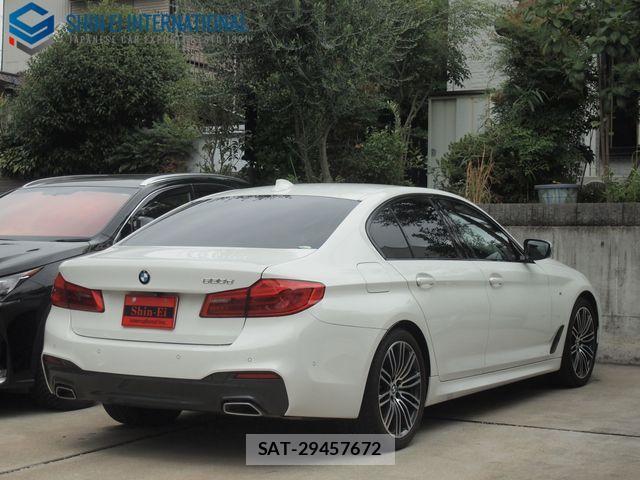 Bmw 5 SERIES 2018-11 1325711-1