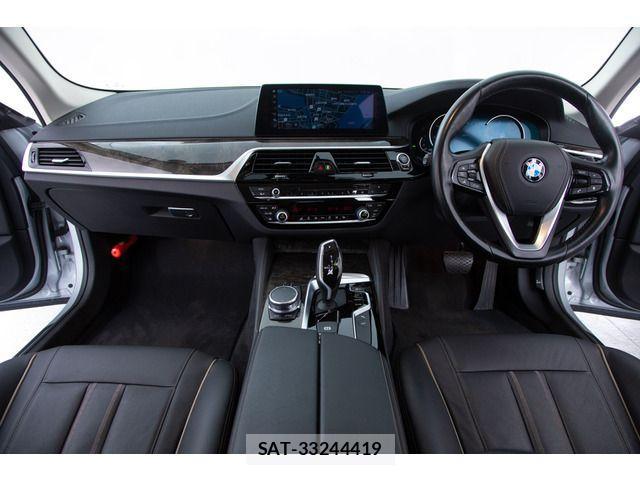 Bmw 5 SERIES 2017-05 1374436-2