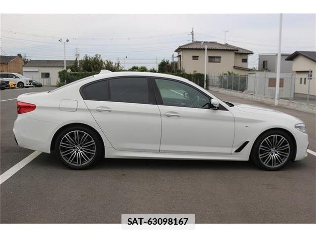 Bmw 5 SERIES 2017-07 1402124-9