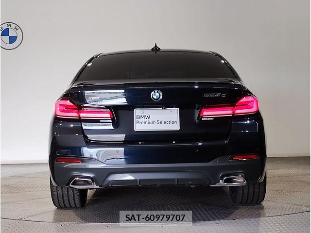 Bmw 5 SERIES 2021-06 1425873-4
