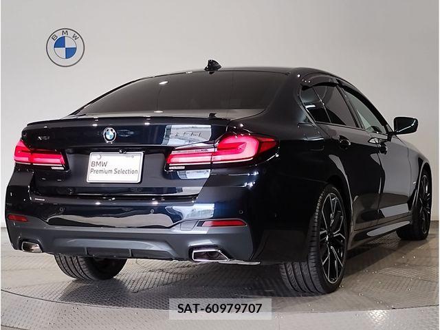 Bmw 5 SERIES 2021-06 1425873-5