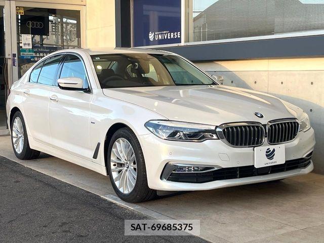 Bmw 5 SERIES 2018-03 1553835-16