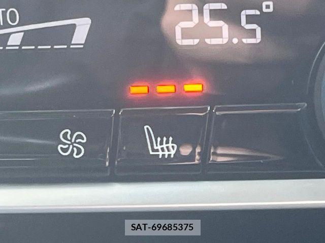 Bmw 5 SERIES 2018-03 1553835-6