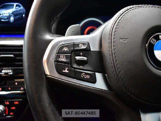 Bmw 5 SERIES 2017-05 1543047-4