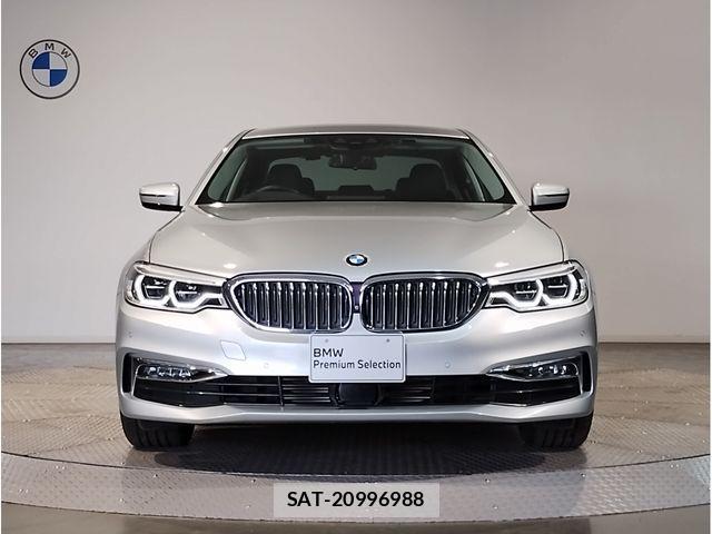 Bmw 5 SERIES 2017-05 1553834-1