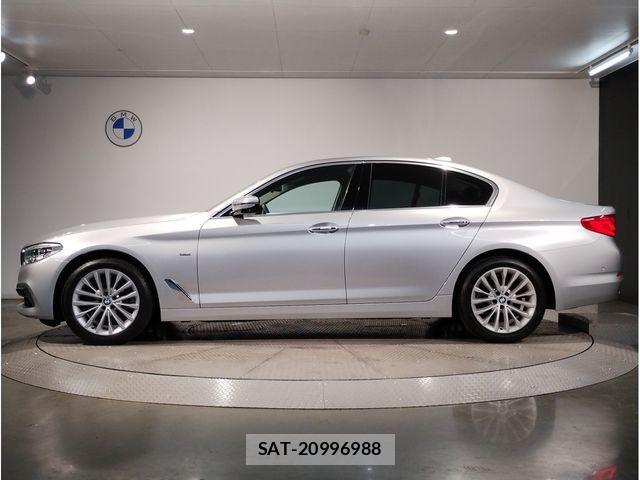 Bmw 5 SERIES 2017-05 1553834-2