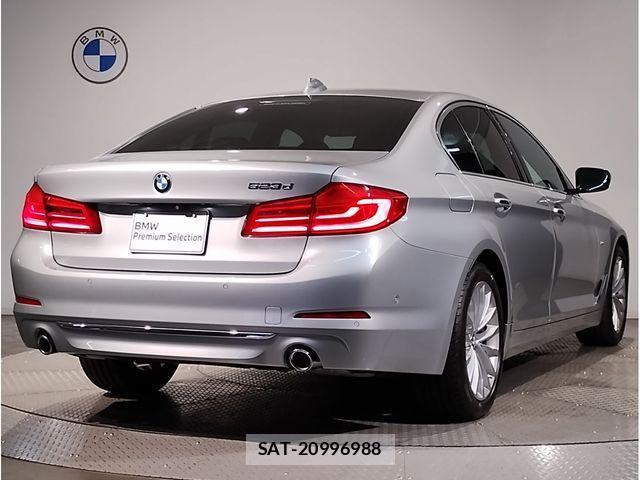 Bmw 5 SERIES 2017-05 1553834-5