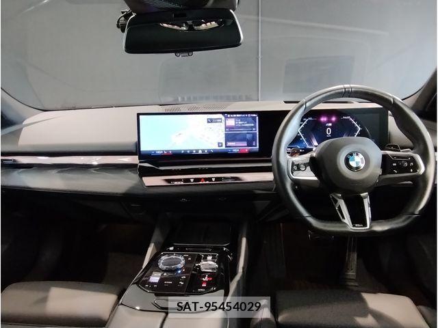 Bmw 5 SERIES 2023-12 1658194-1