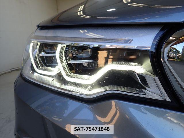 Bmw 5 SERIES 2017-05 1930986-9